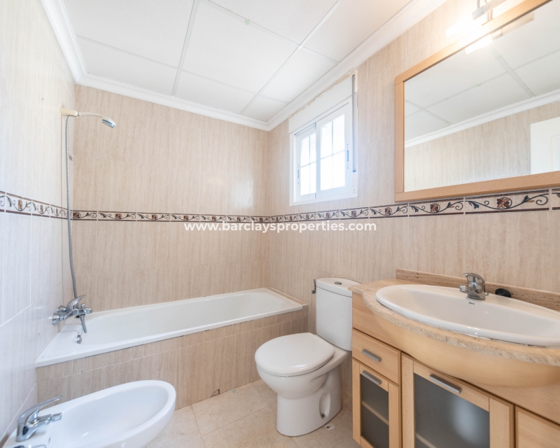 Wederverkoop -  Twee Onder Een Kap - Urb. El Oasis - La Marina