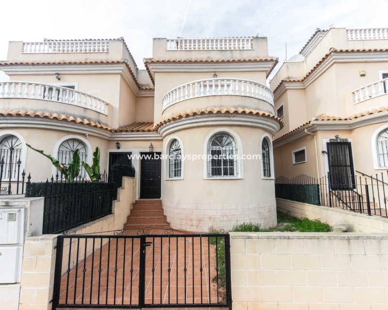 Wederverkoop -  Twee Onder Een Kap - Urb. El Oasis - La Marina