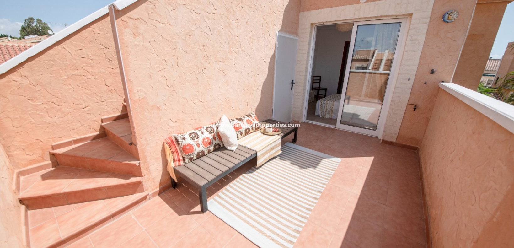 Wederverkoop -  Twee Onder Een Kap - Urb. La Marina