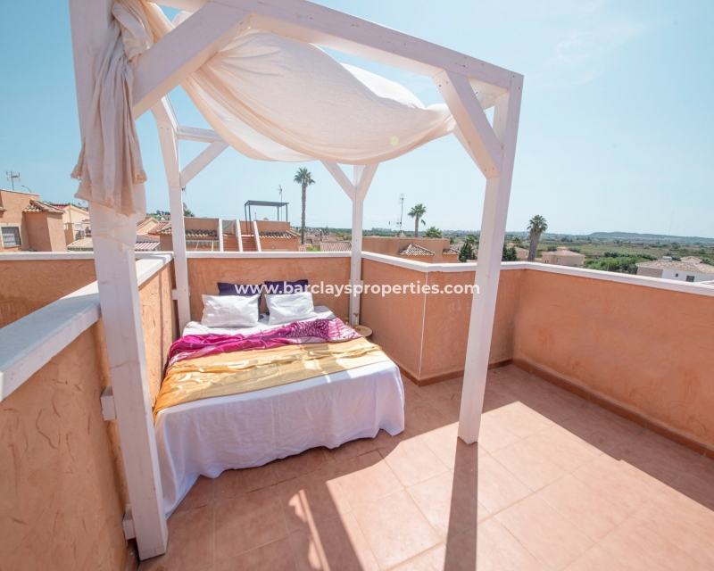 Wederverkoop -  Twee Onder Een Kap - Urb. La Marina