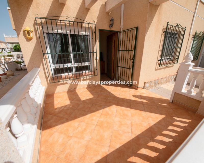 Wederverkoop -  Twee Onder Een Kap - Urb. La Marina