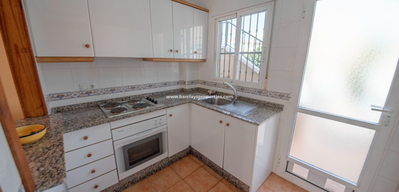 Wederverkoop -  Twee Onder Een Kap - Urb. La Marina