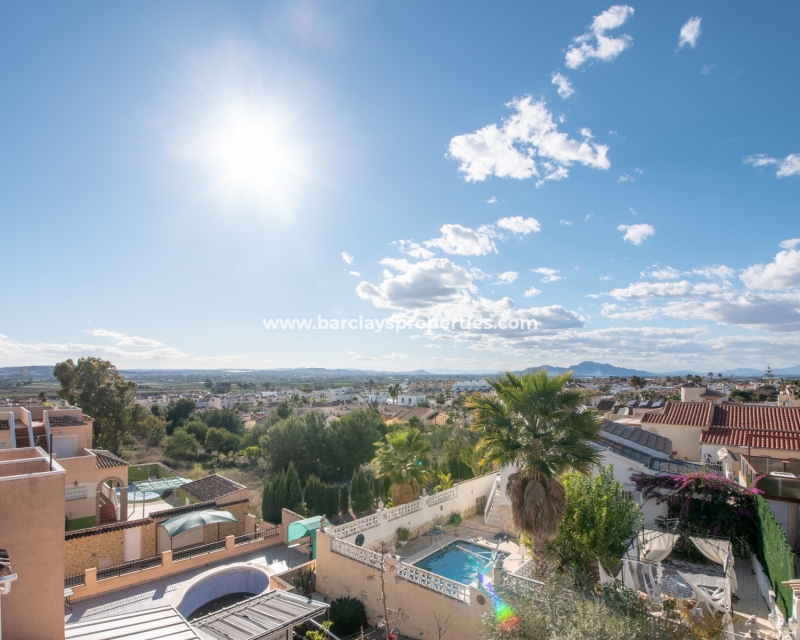 Wederverkoop -  Twee Onder Een Kap - Urb. La Marina