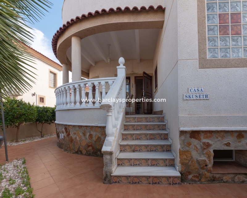 Wederverkoop -  Twee Onder Een Kap - Urb. La Marina