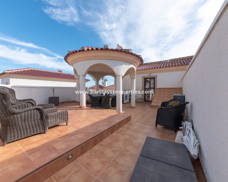 Wederverkoop -  Twee Onder Een Kap - Urb. La Marina