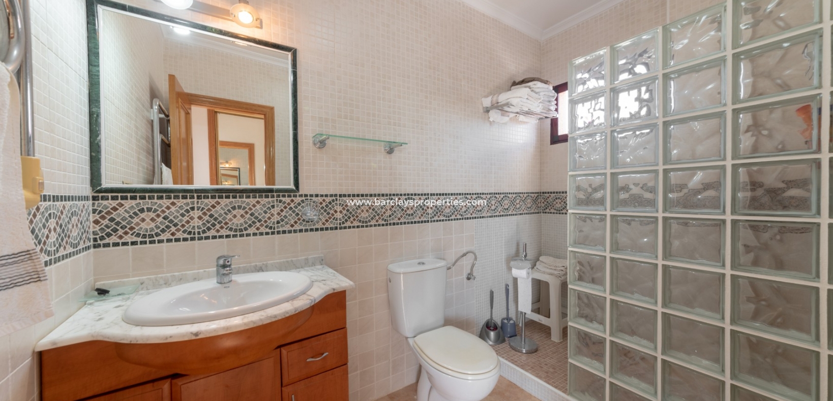 Wederverkoop -  Twee Onder Een Kap - Urb. La Marina