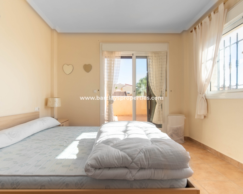 Wederverkoop -  Twee Onder Een Kap - Urb. La Marina