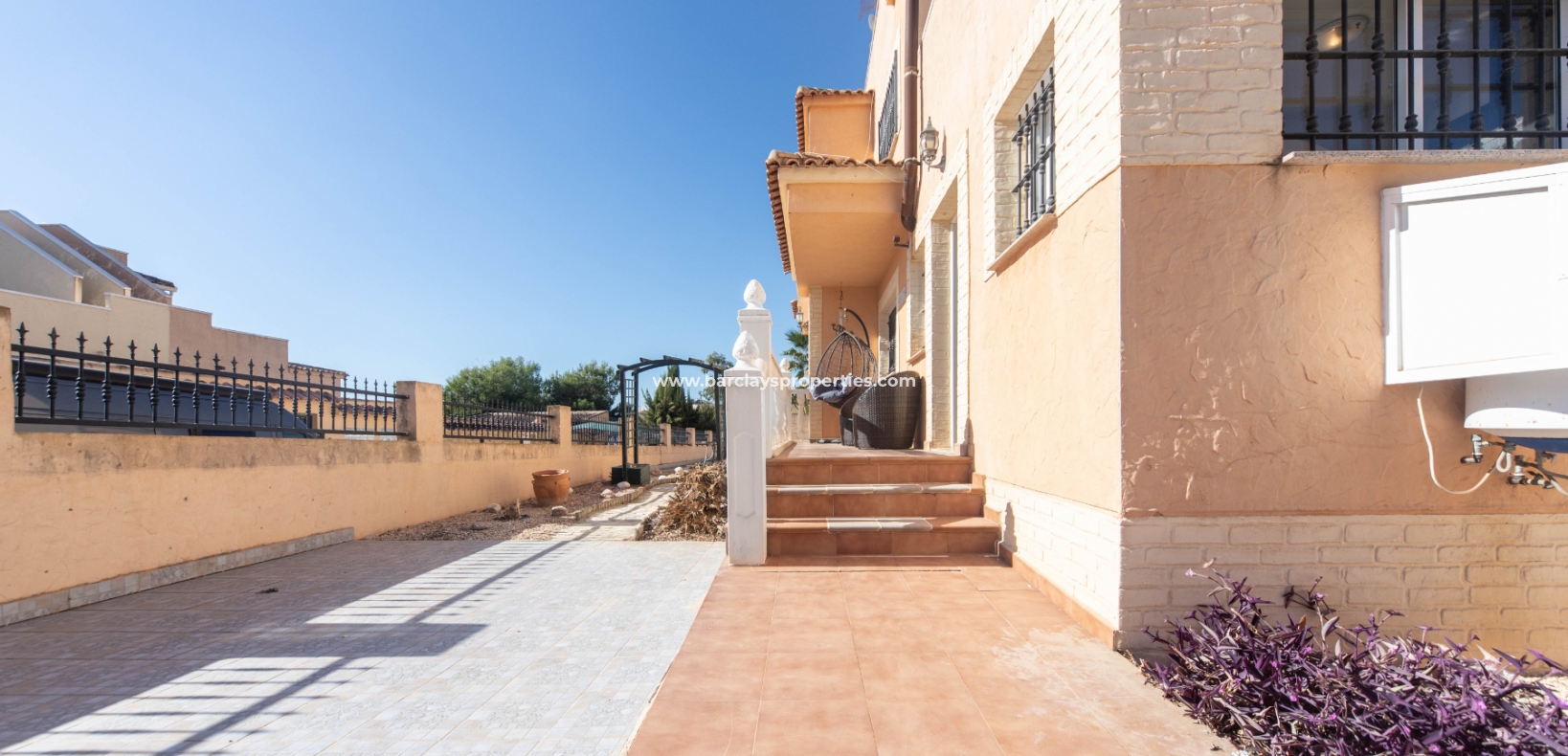 Wederverkoop -  Twee Onder Een Kap - Urb. La Marina