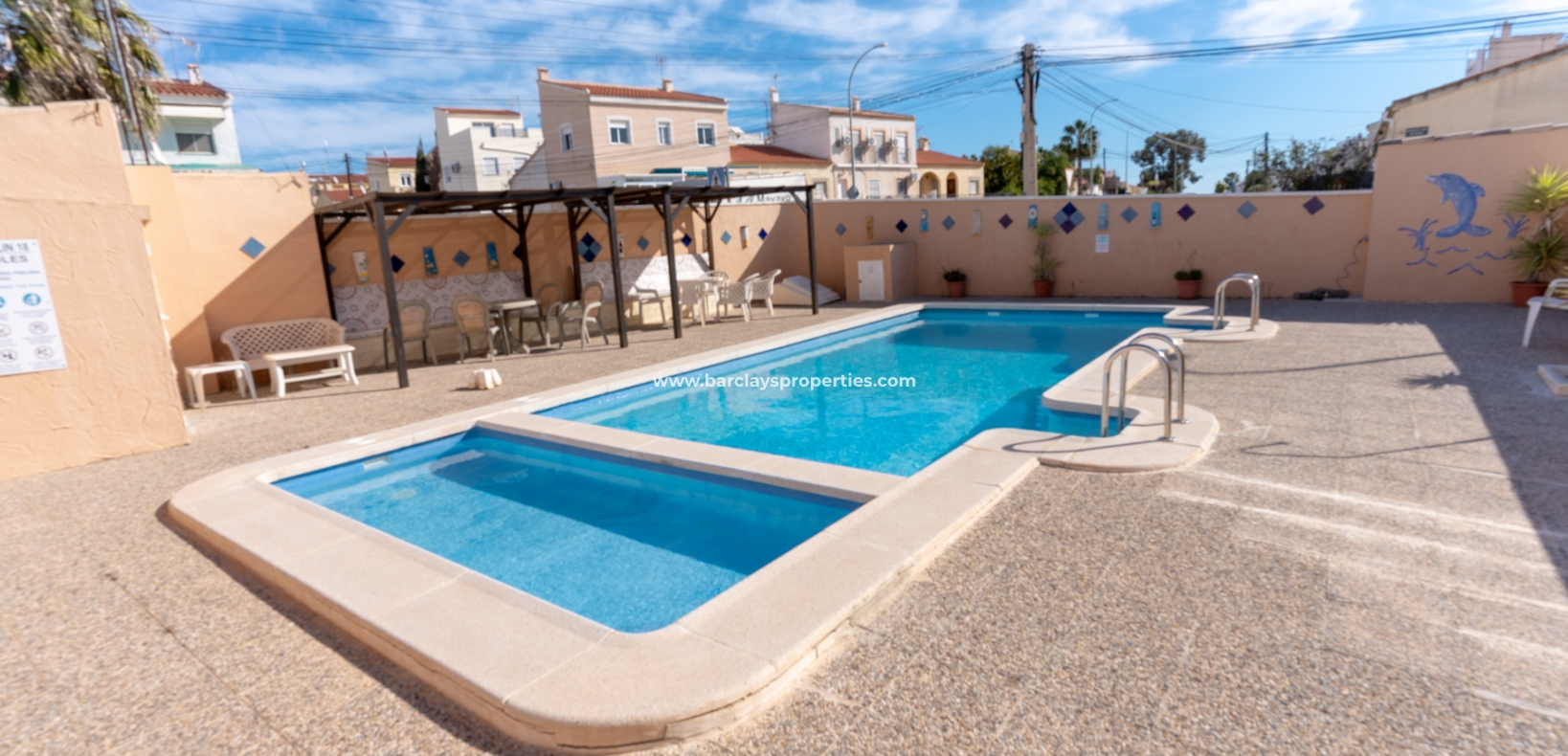 Wederverkoop -  Twee Onder Een Kap - Urb. La Marina