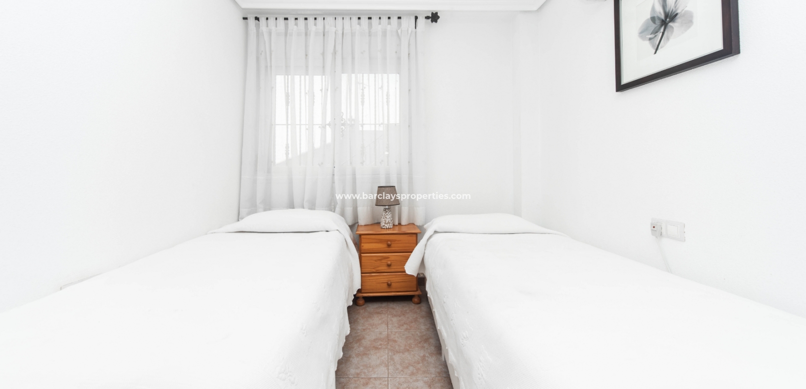 Wederverkoop -  Twee Onder Een Kap - Urb. La Marina