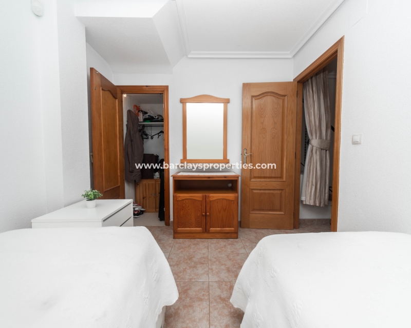 Wederverkoop -  Twee Onder Een Kap - Urb. La Marina