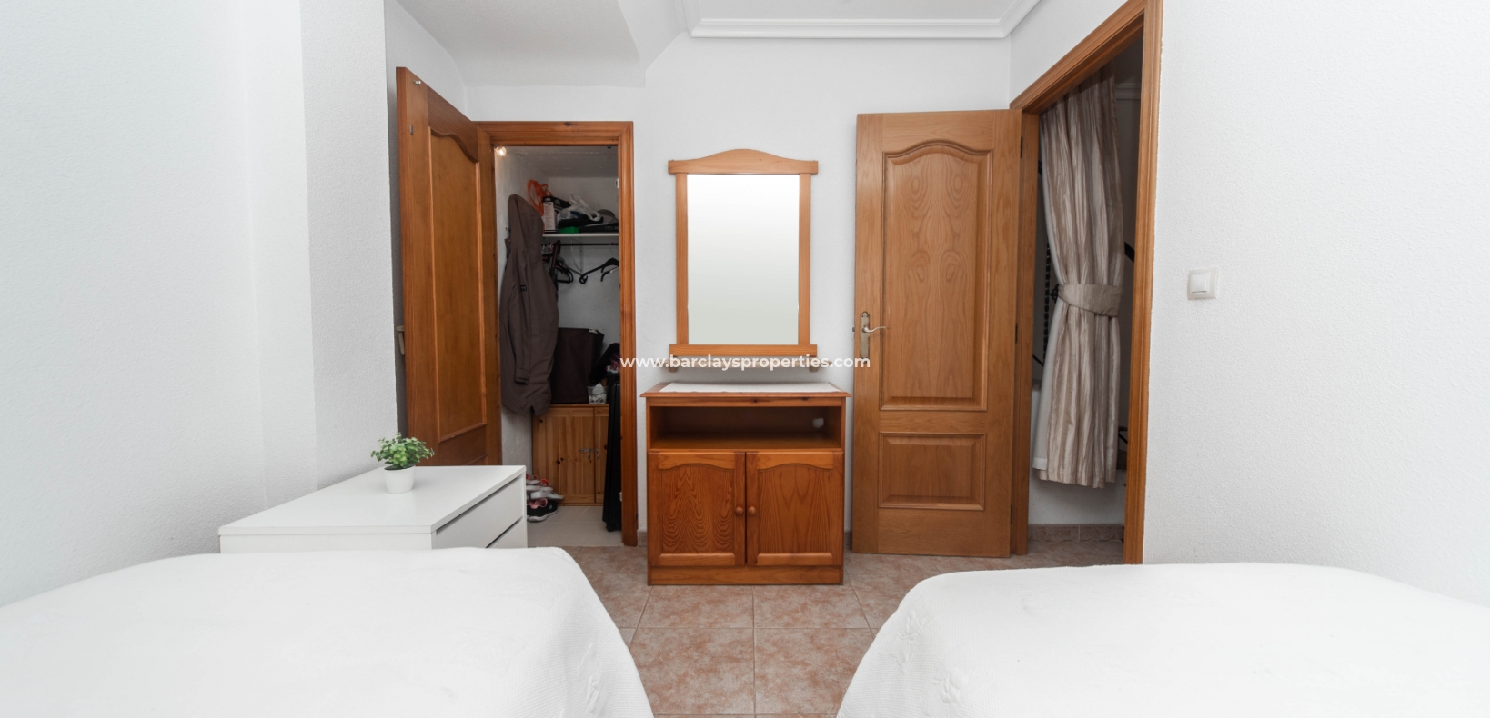 Wederverkoop -  Twee Onder Een Kap - Urb. La Marina