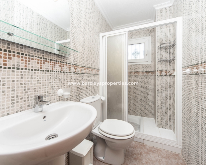 Wederverkoop -  Twee Onder Een Kap - Urb. La Marina