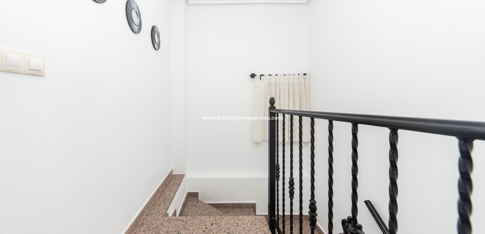 Wederverkoop -  Twee Onder Een Kap - Urb. La Marina