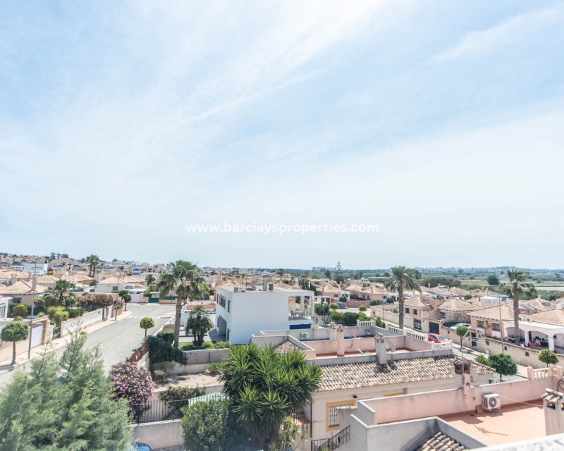 Wederverkoop -  Twee Onder Een Kap - Urb. La Marina