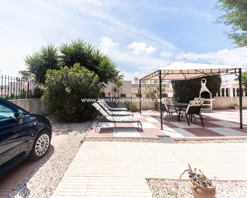 Wederverkoop -  Twee Onder Een Kap - Urb. La Marina