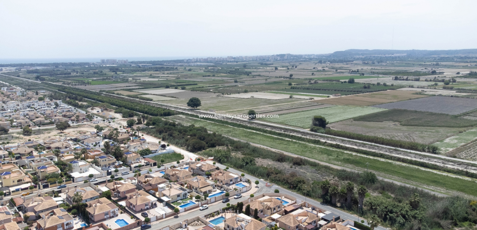 Wederverkoop -  Twee Onder Een Kap - Urb. La Marina