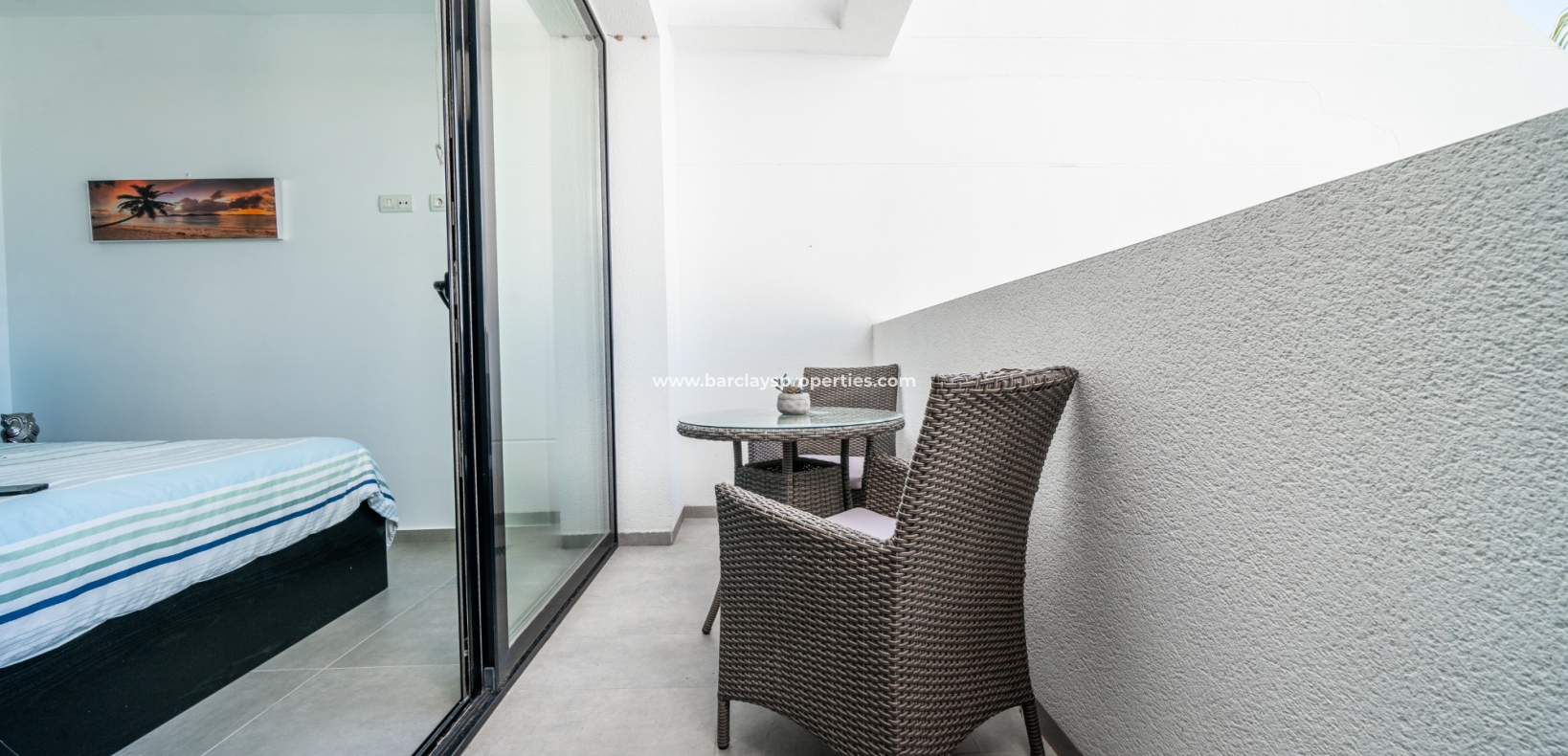 Wederverkoop -  Twee Onder Een Kap - Urb. La Marina