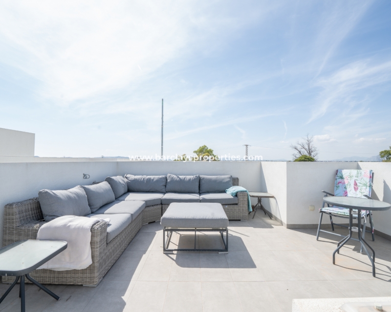 Wederverkoop -  Twee Onder Een Kap - Urb. La Marina