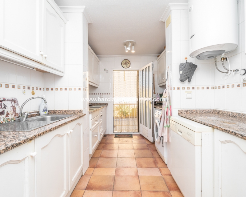 Wederverkoop -  Twee Onder Een Kap - Urb. La Marina