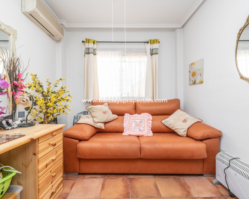 Wederverkoop -  Twee Onder Een Kap - Urb. La Marina