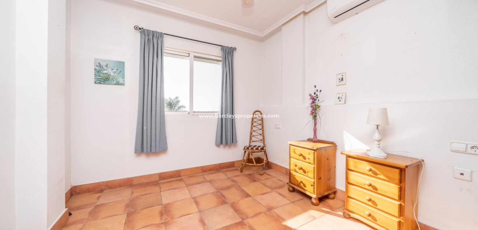 Wederverkoop -  Twee Onder Een Kap - Urb. La Marina