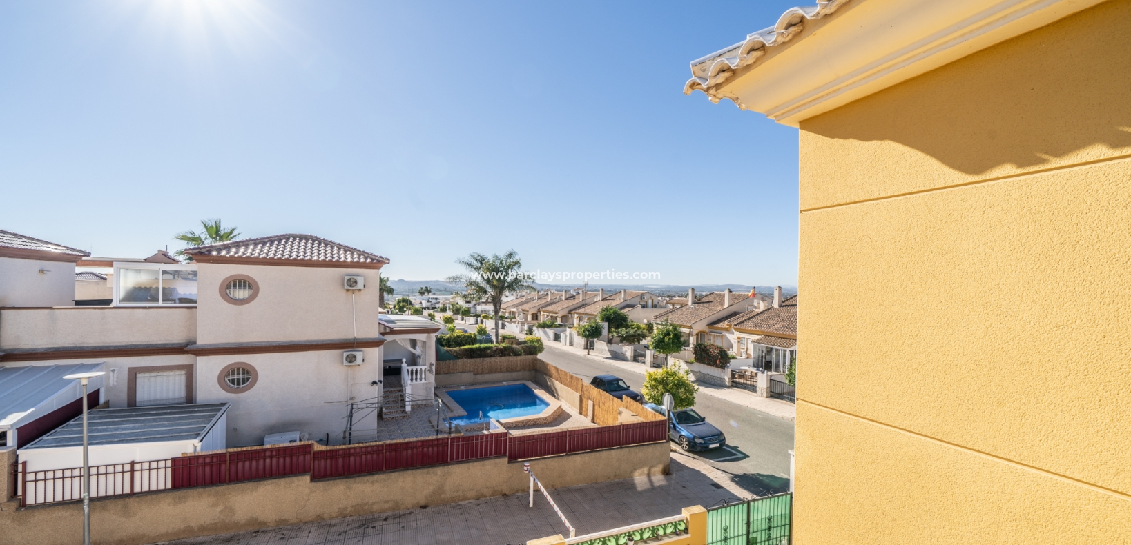 Wederverkoop -  Twee Onder Een Kap - Urb. La Marina