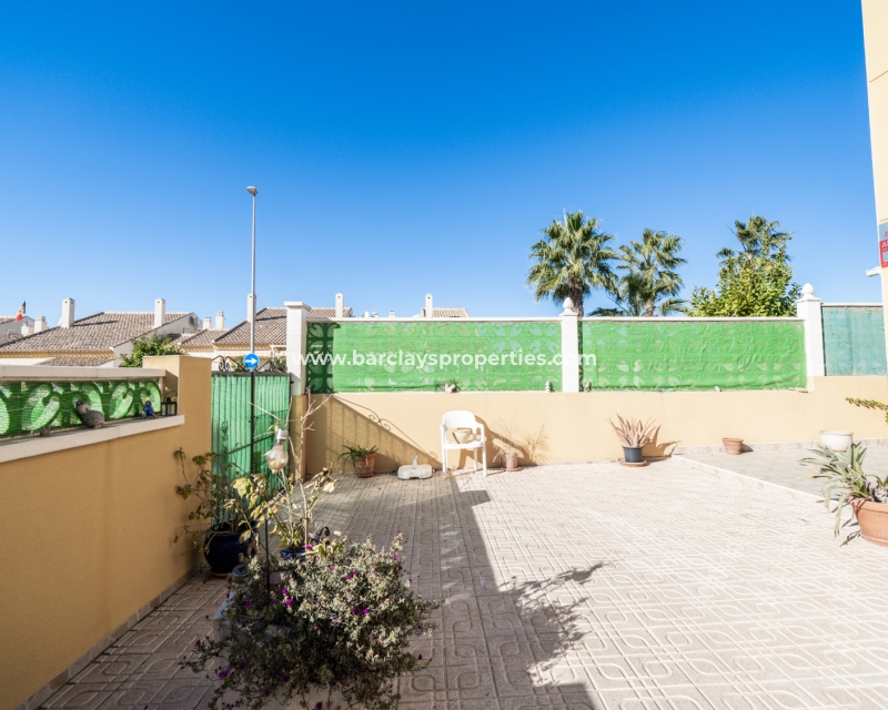 Wederverkoop -  Twee Onder Een Kap - Urb. La Marina