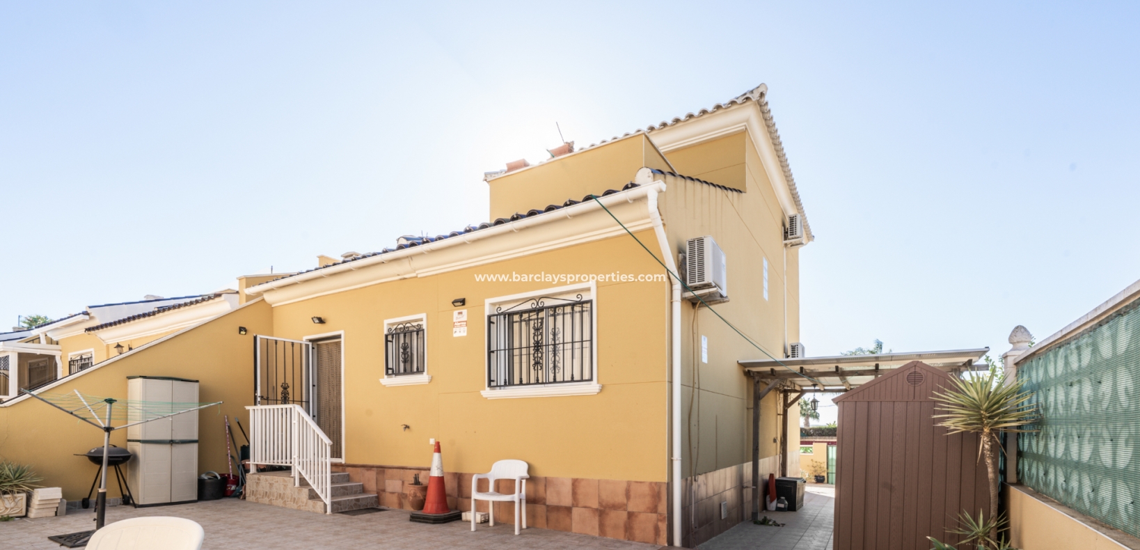 Wederverkoop -  Twee Onder Een Kap - Urb. La Marina