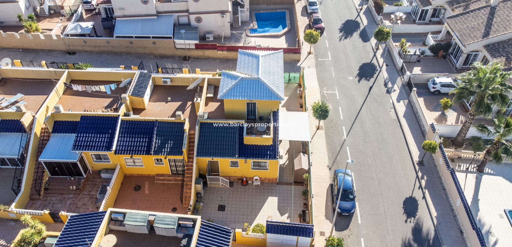Wederverkoop -  Twee Onder Een Kap - Urb. La Marina