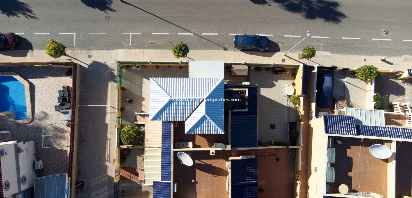 Wederverkoop -  Twee Onder Een Kap - Urb. La Marina