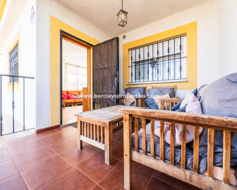 Wederverkoop -  Twee Onder Een Kap - Urb. La Marina