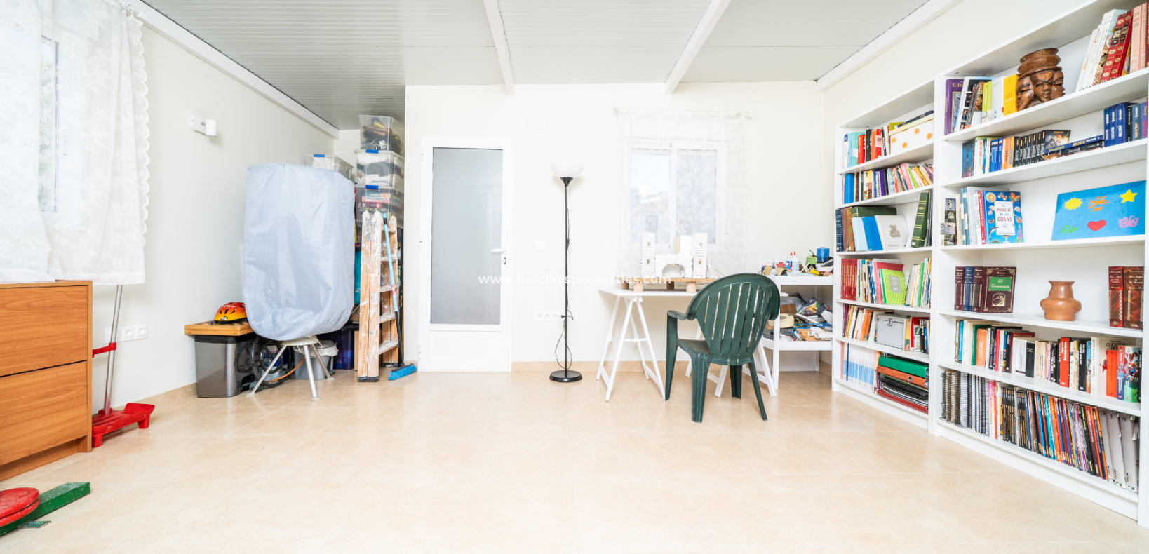 Wederverkoop -  Twee Onder Een Kap - Urb. La Marina