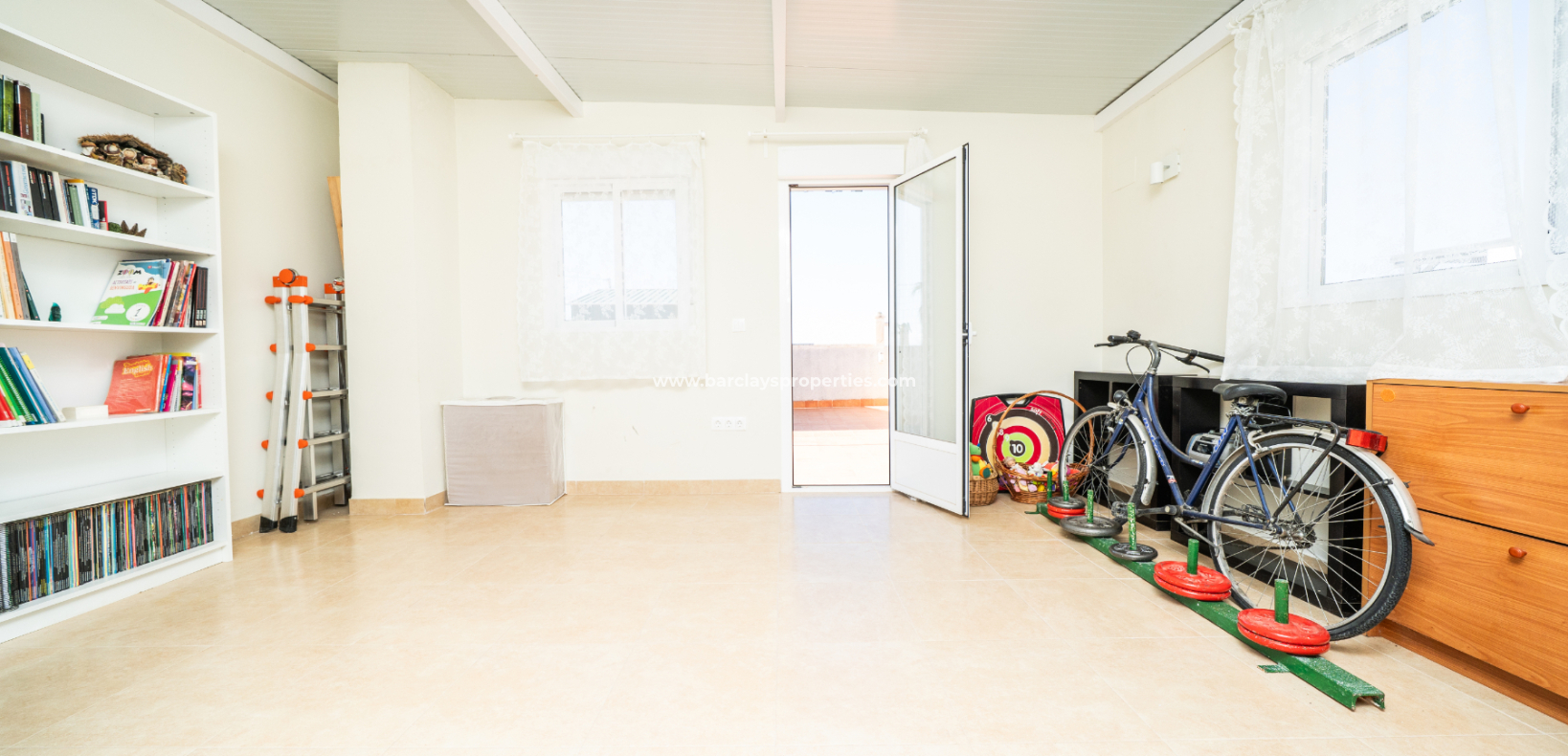 Wederverkoop -  Twee Onder Een Kap - Urb. La Marina