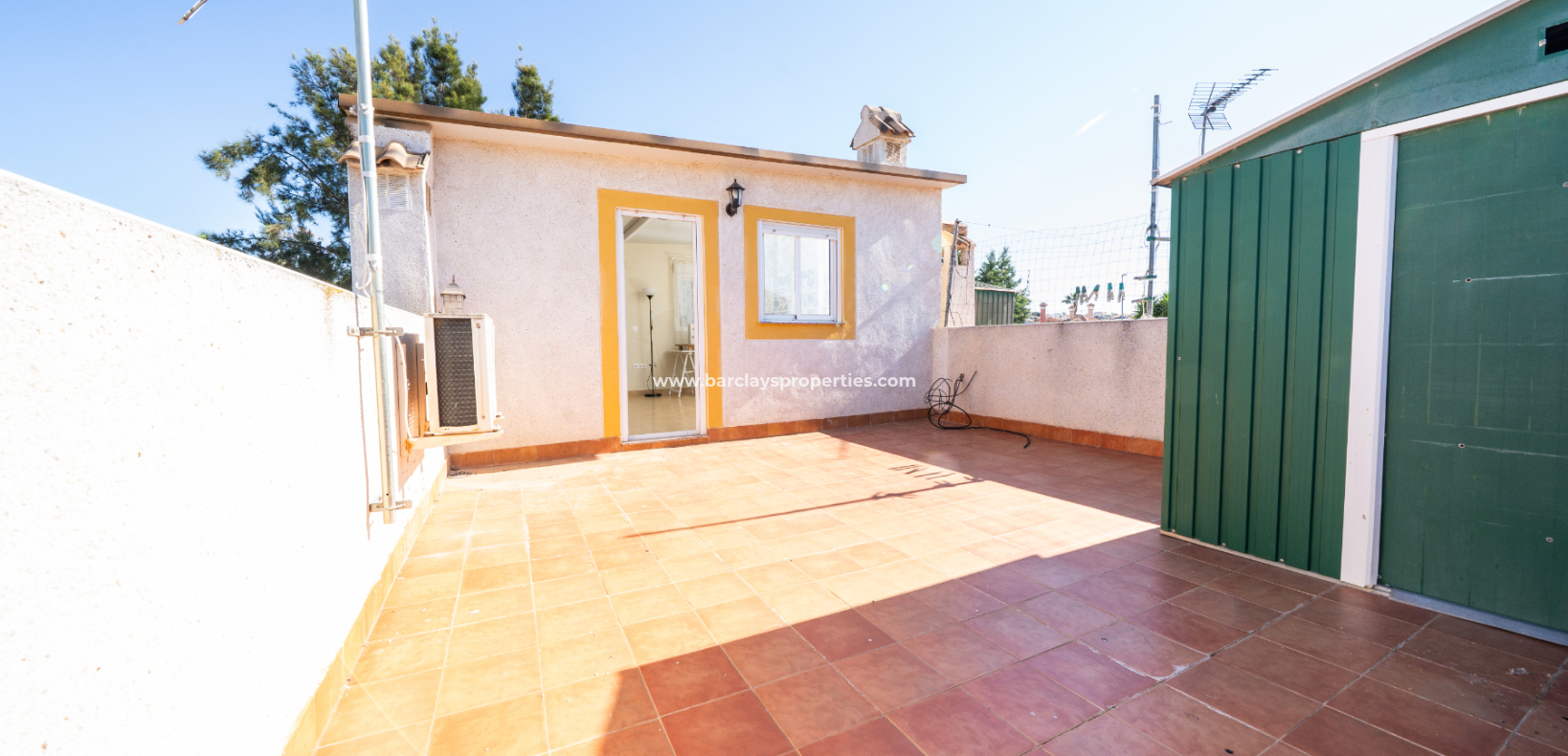 Wederverkoop -  Twee Onder Een Kap - Urb. La Marina