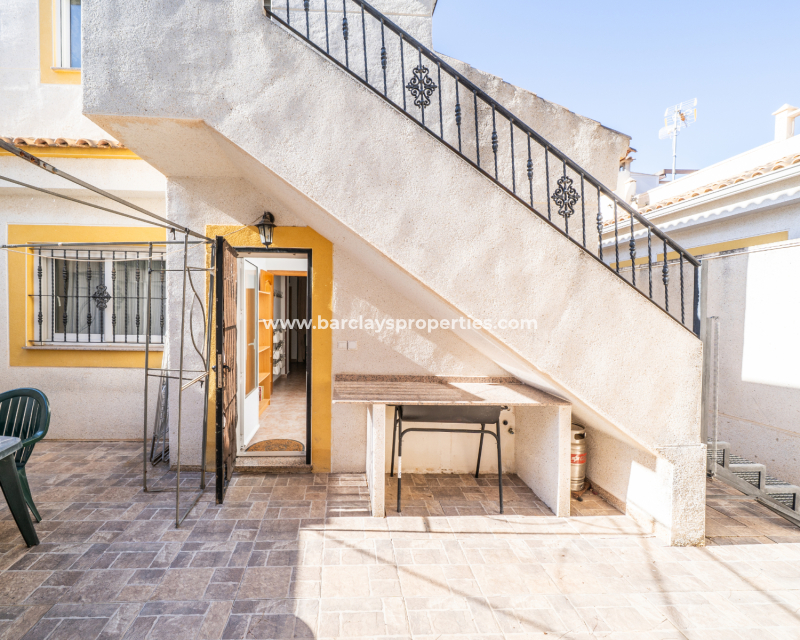 Wederverkoop -  Twee Onder Een Kap - Urb. La Marina