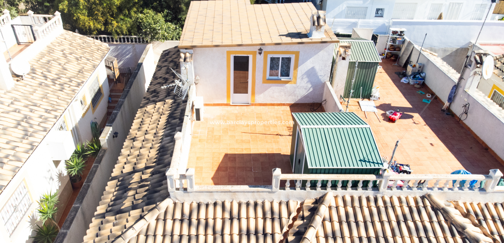 Wederverkoop -  Twee Onder Een Kap - Urb. La Marina