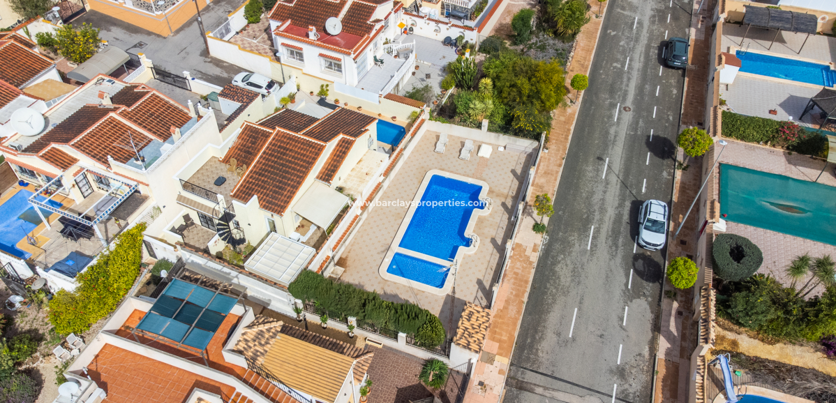 Wederverkoop -  Twee Onder Een Kap - Urb. La Marina