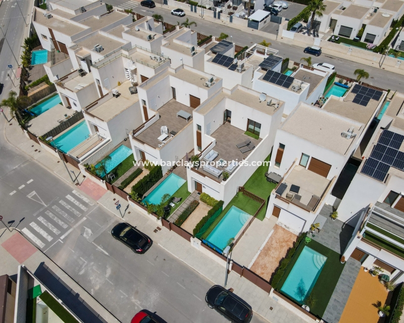 Wederverkoop - Vrijstaande Villa - Benijofar