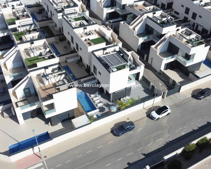 Wederverkoop - Vrijstaande Villa - Benijofar