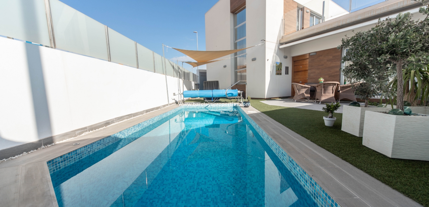 Wederverkoop - Vrijstaande Villa - Daya Vieja