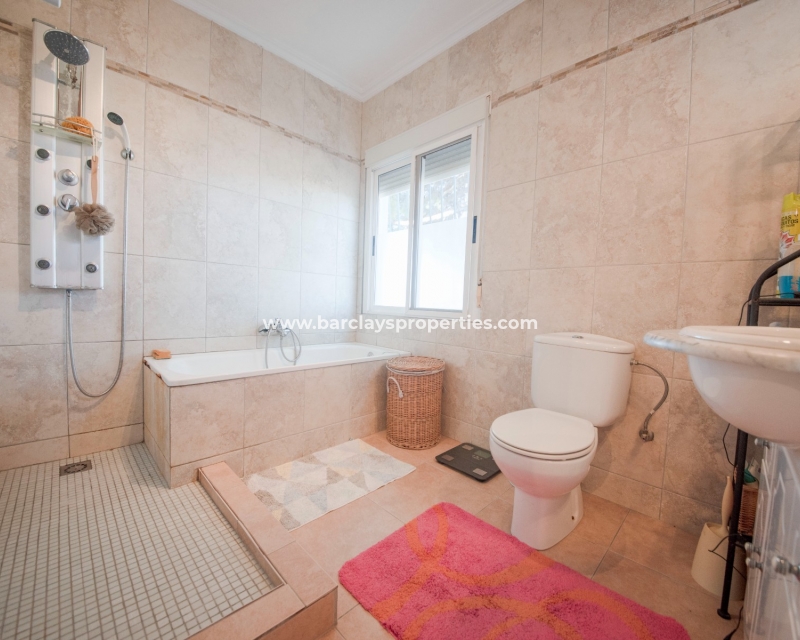 Wederverkoop - Vrijstaande Villa - El Pinet Beach