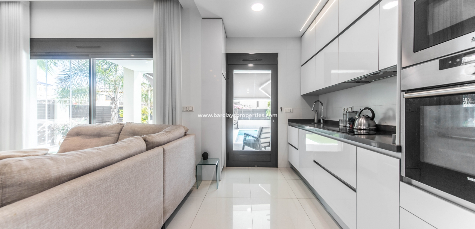 Wederverkoop - Vrijstaande Villa - El Pinet Beach