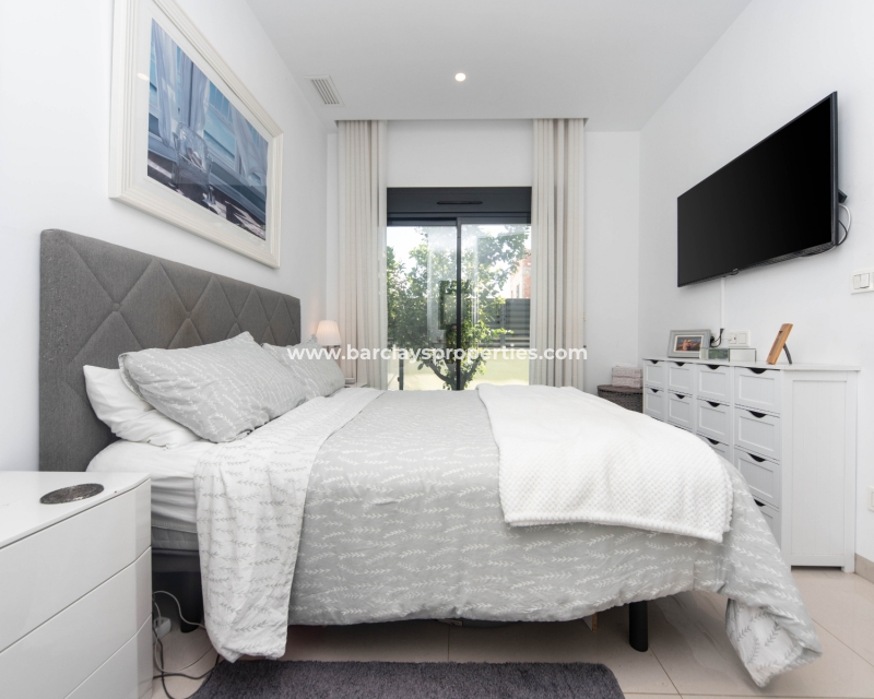 Wederverkoop - Vrijstaande Villa - El Pinet Beach