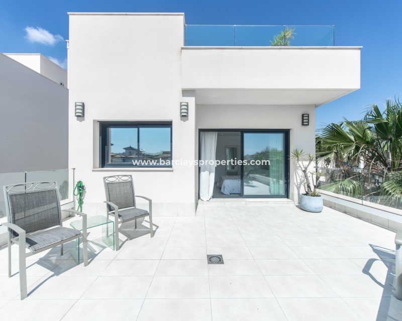 Wederverkoop - Vrijstaande Villa - El Pinet Beach