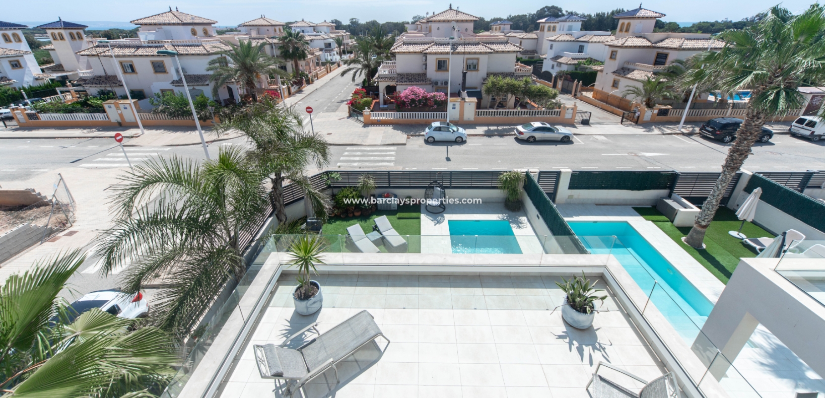 Wederverkoop - Vrijstaande Villa - El Pinet Beach