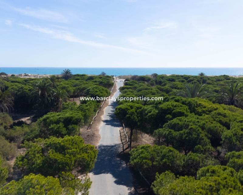 Wederverkoop - Vrijstaande Villa - El Pinet Beach