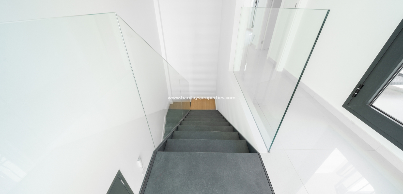 Wederverkoop - Vrijstaande Villa - El Pinet Beach