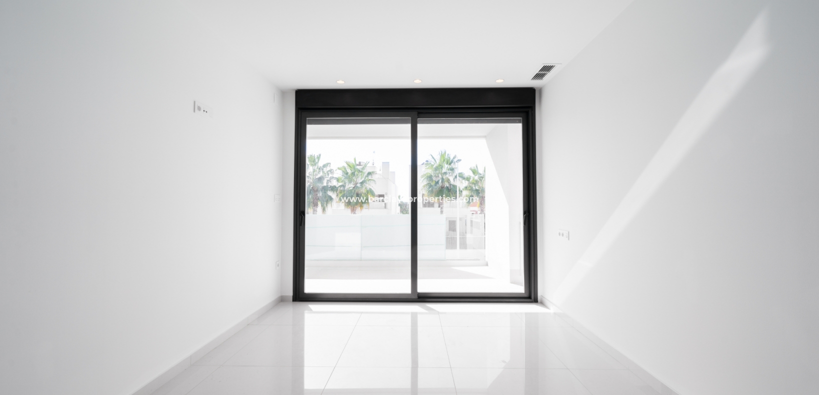 Wederverkoop - Vrijstaande Villa - El Pinet Beach