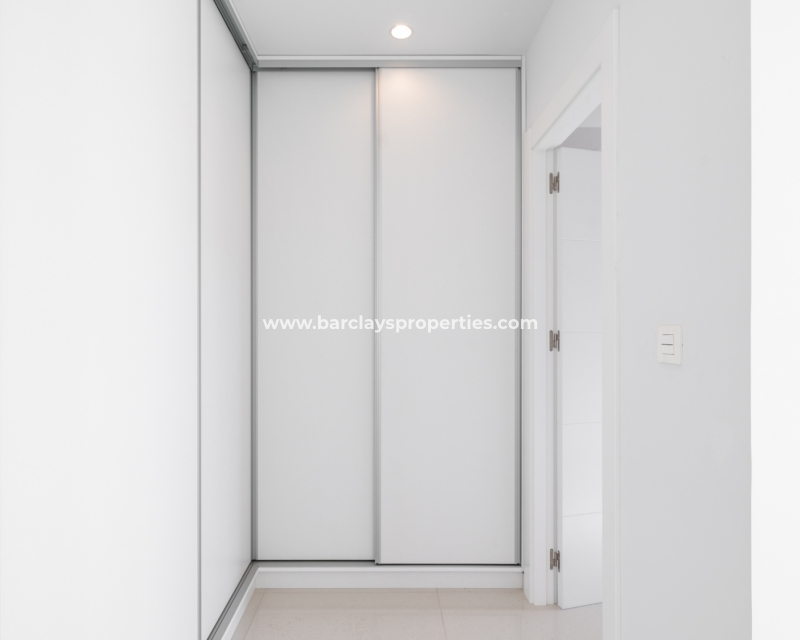 Wederverkoop - Vrijstaande Villa - El Pinet Beach